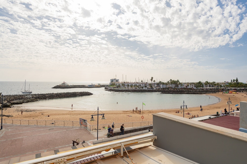 Beachfront Apartment in South of Gran Canaria