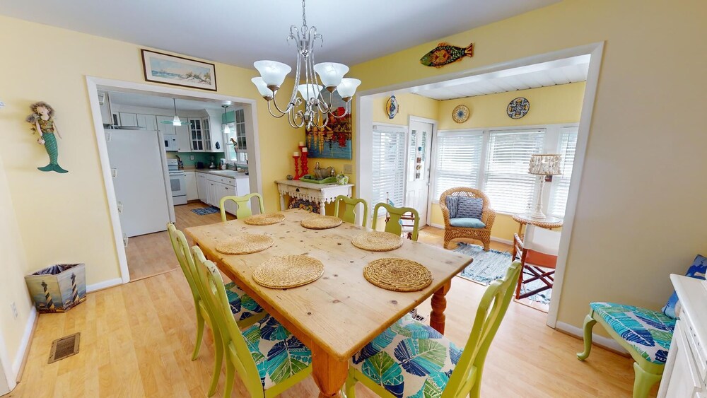 Under The Tybee Sun by Tybee Vacation Rentals
