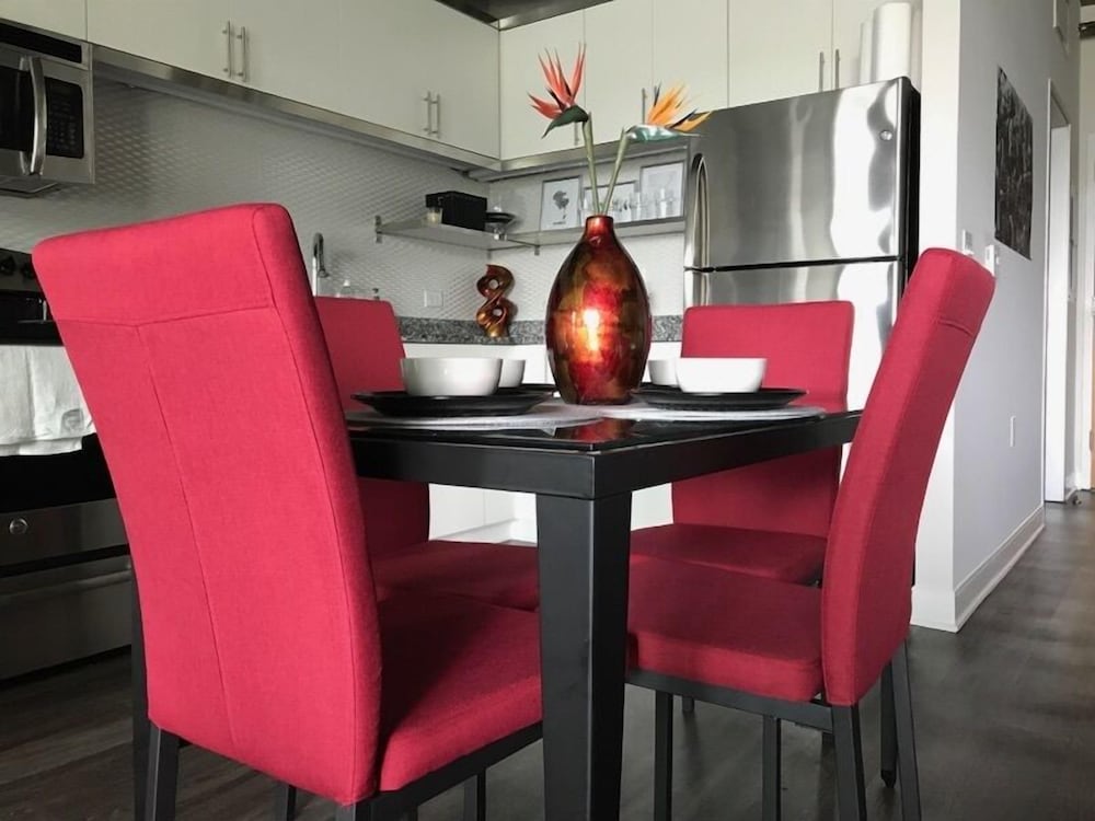New Lyfe Finest Luxury Apartment
