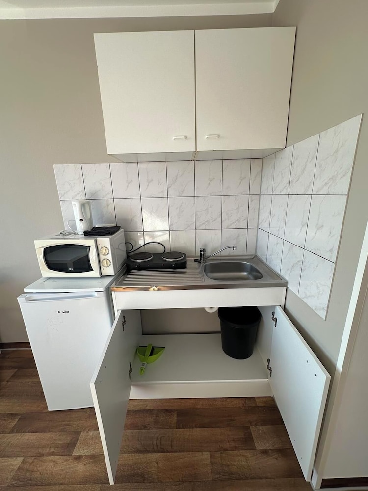 2-Rent Group Hostel Apartments HAN53