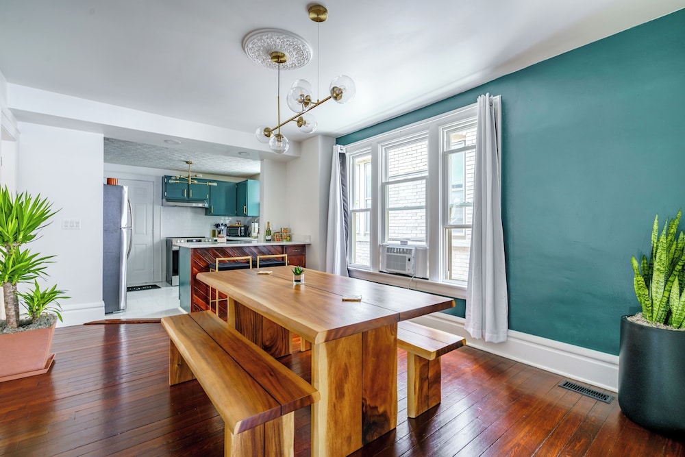 Jungle House Boutique Suites – Short North & Convention Center