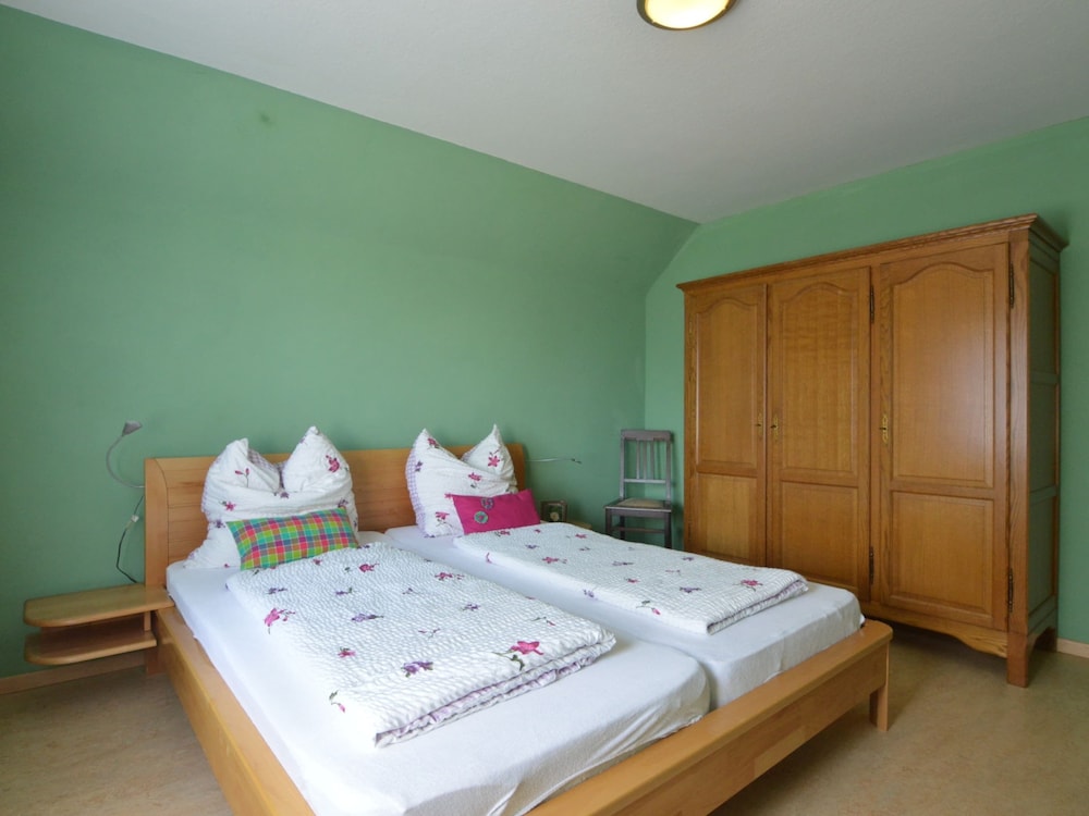 Apartment in Liege With Sauna & Hot Tub view 3