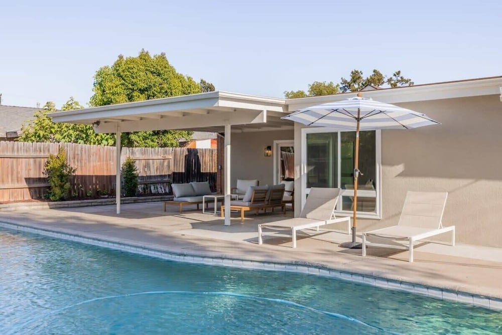@ Marbella Lane - Cozy Modern Home w/ Relaxing Design & Pool