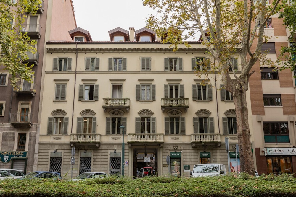 Design in Corso Francia 1 by Wonderful Italy
