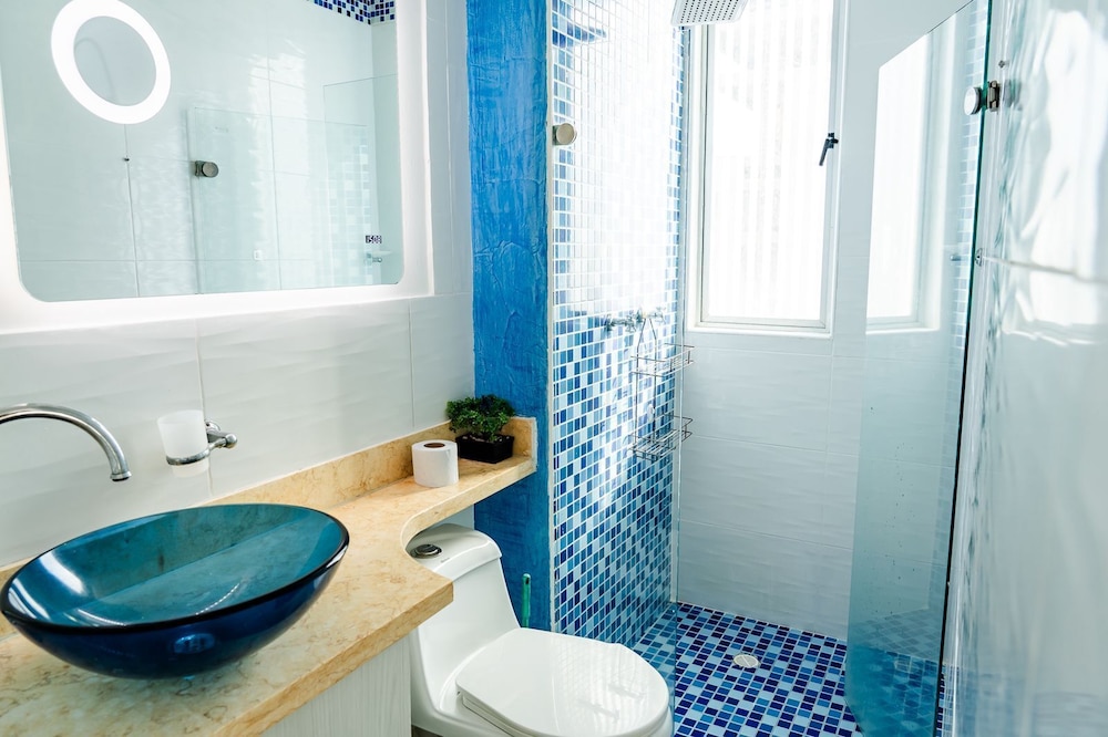 SeaView FrontBeach Apartments