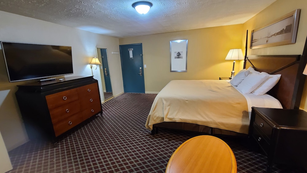 Presque Isle Motel