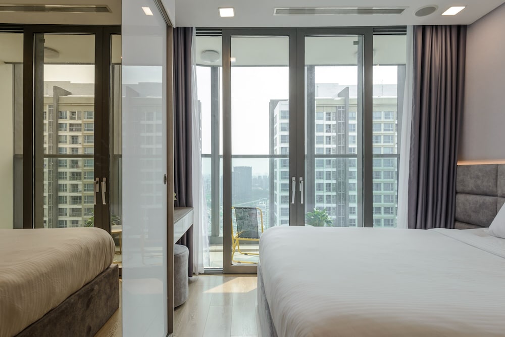 Landmark 81 - Unique Condotel