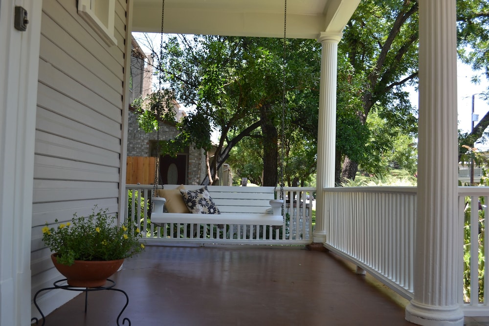 Photo 38