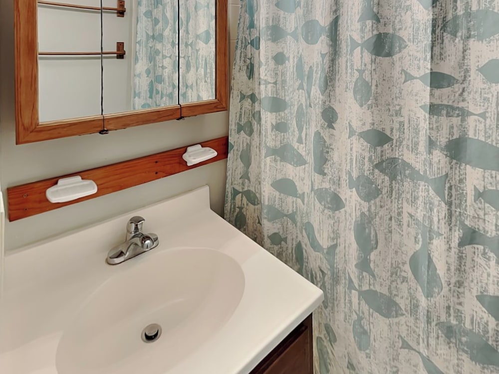 Bungalow by the Sea by Topsail Realty