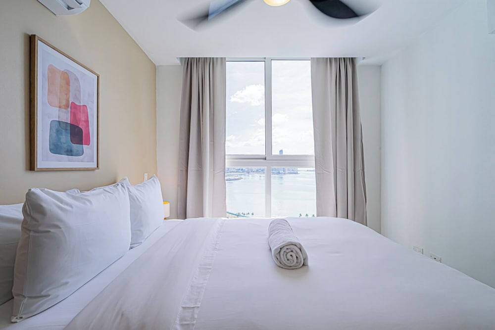 The Sands by Wynwood House