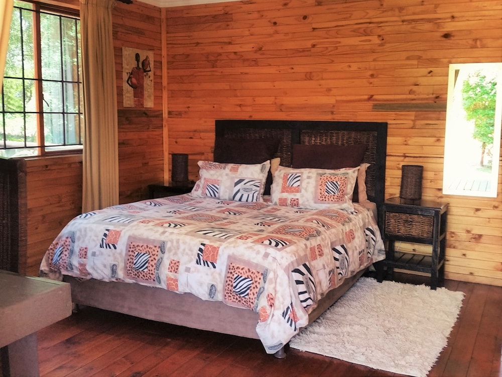Pine Tree Lodge