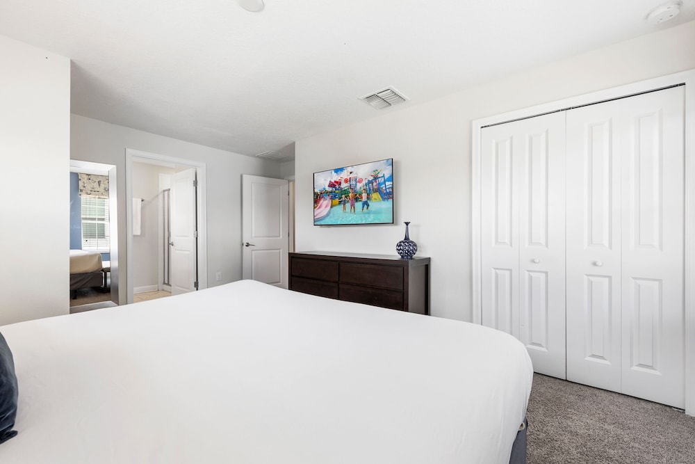 8917 Stinger Drive