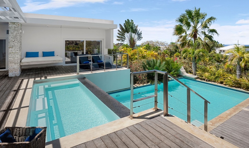 Villas Agua Dulce