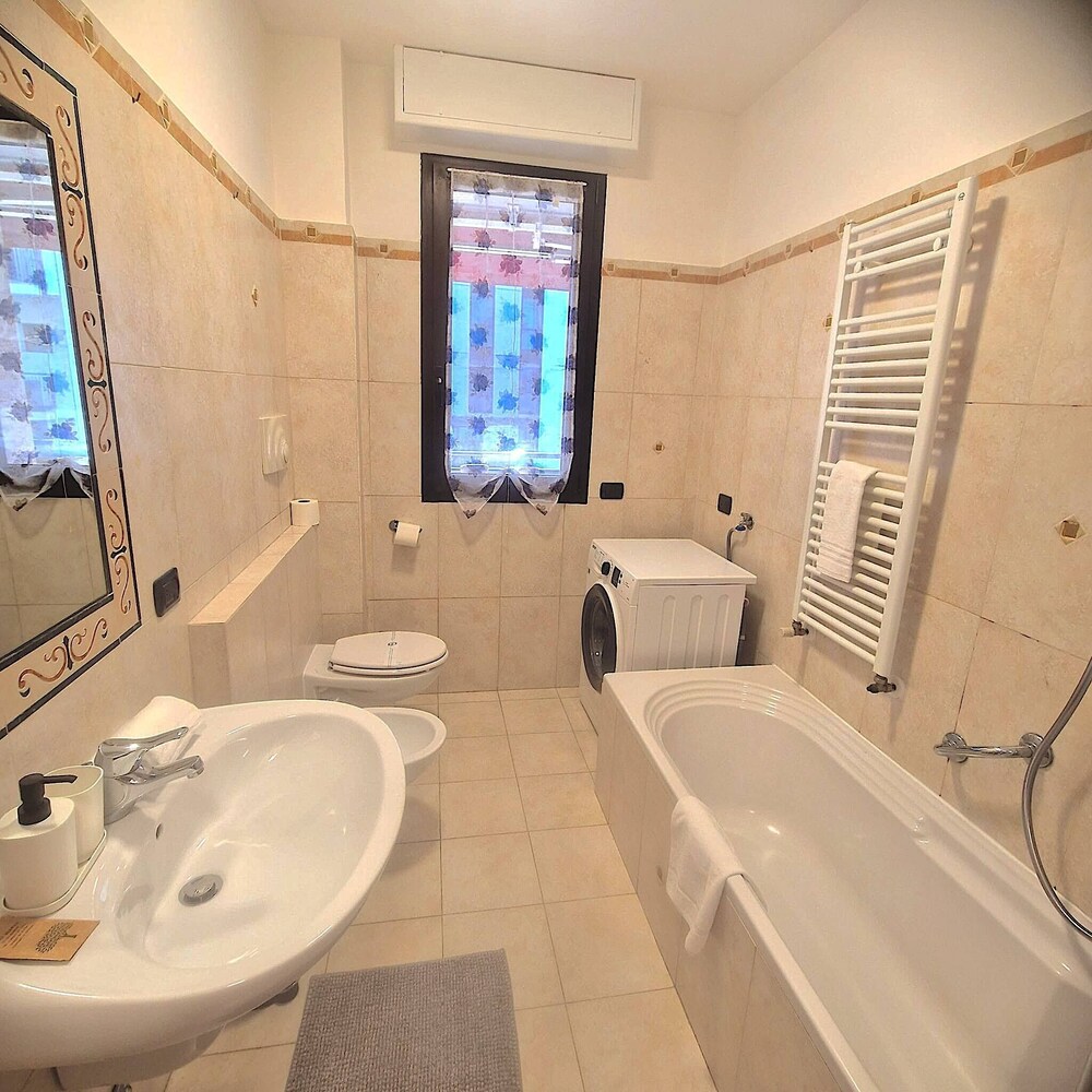 Charming Suite in Center Como