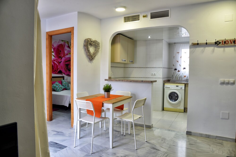 Apartamentos Maribel – WONDERSTAYS