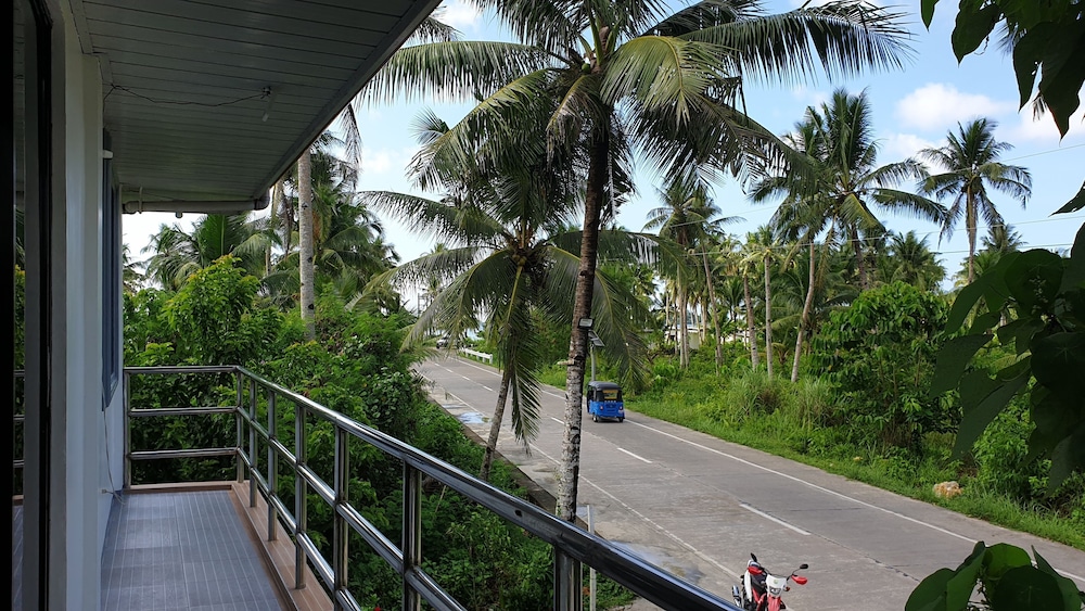 Yayay Siargao
