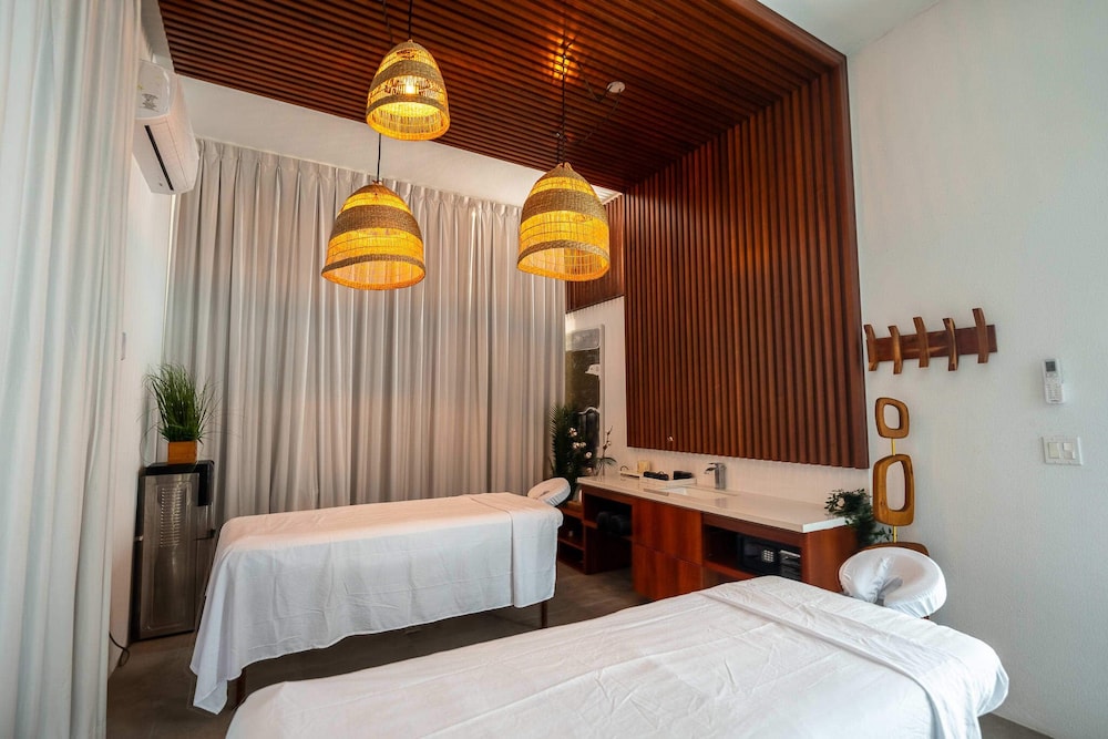 Seaside Family Vacation Villa, Hotel Amenities v2