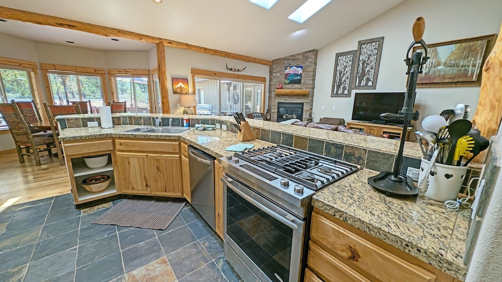 Verdin 6 5 Bedroom Home
