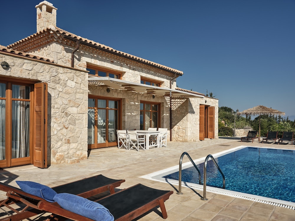 Blue Caves Villas