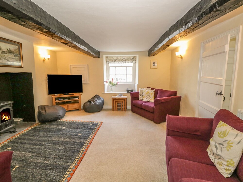 Town End Farmhouse view 5