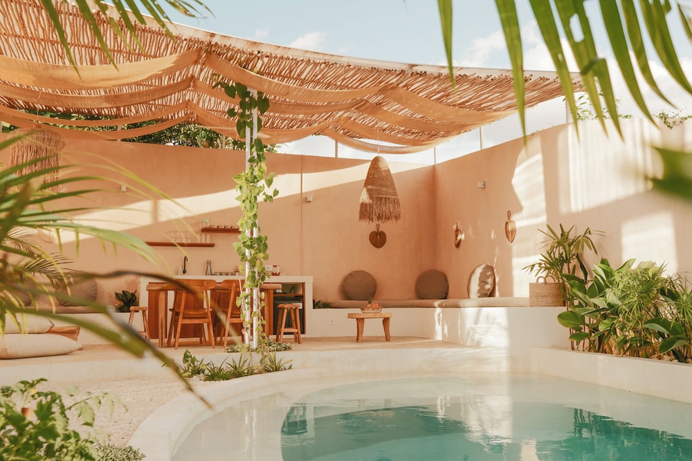 WAHA Villa Uluwatu Bali