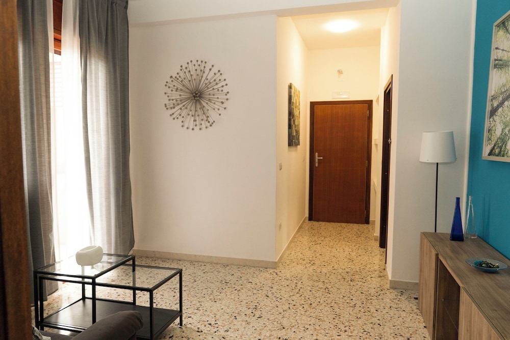 CASA CARRELLA