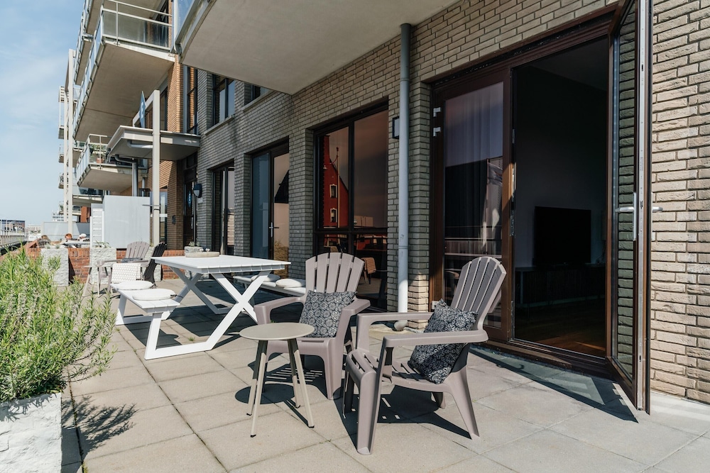 Beach Escape in Scheveningen