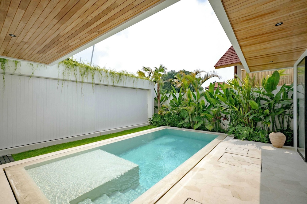 Loona Palm Villas Canggu