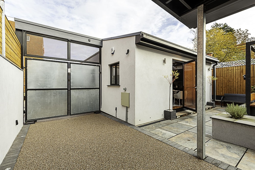 outdoor bbq area