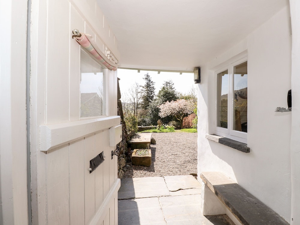 Robin Cottage