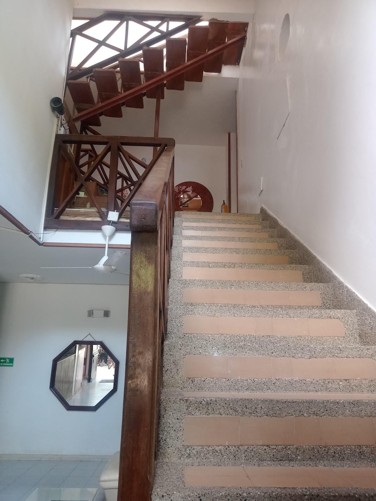 Hostal pelikan taganga