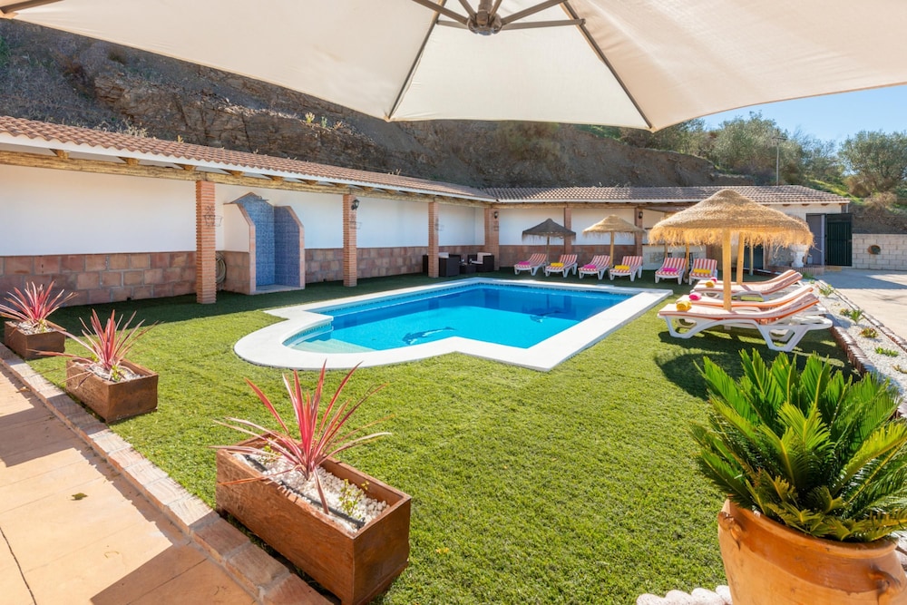 Villa La Coscoja by At Home Costa del Sol