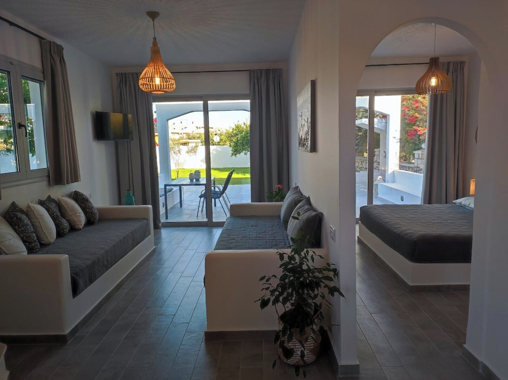 Rhodes soul luxury suites