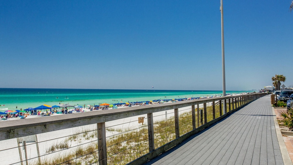 Ariel Dunes by Southern Vacation Rentals — photo 3