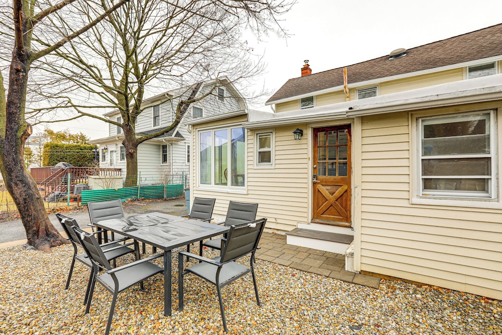 1 Mi to Bradley Beach: Family-friendly Home!