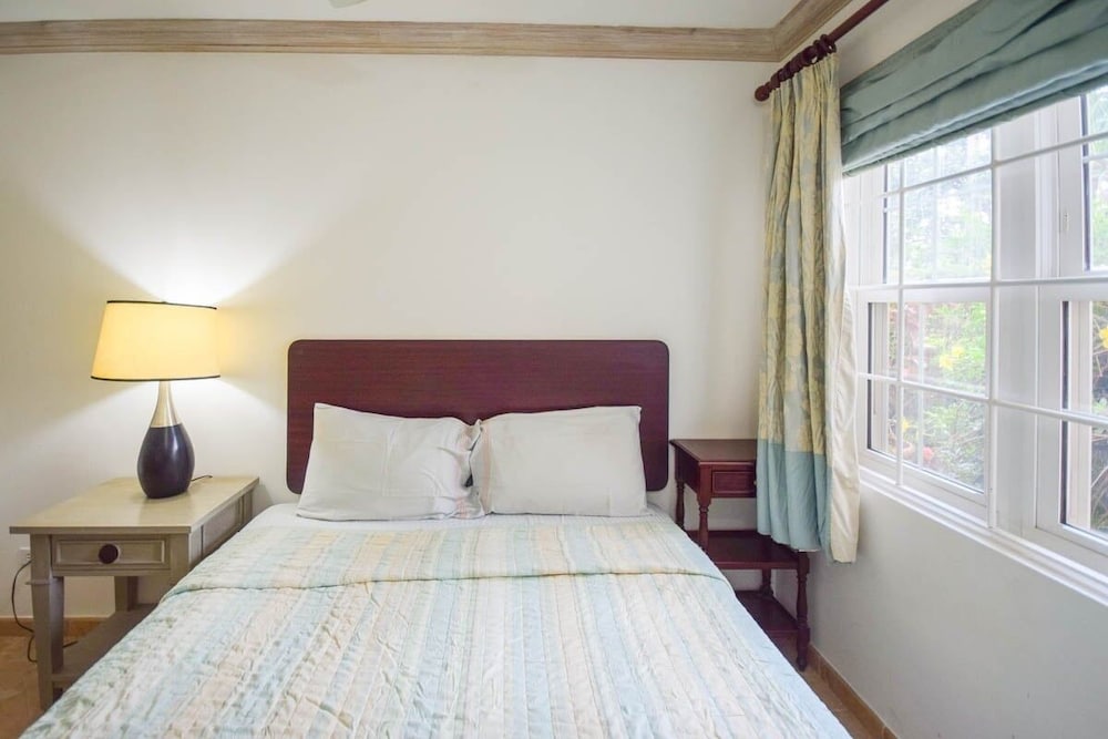 Modern 2-bed Apt Near Beach In St. Lawrence Gap 2 Bedroom Apts by Bluescape
