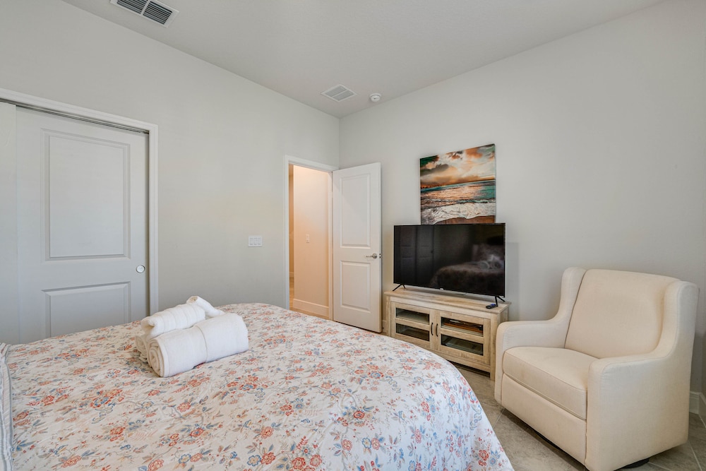 Pool Access: Cozy St Cloud Getaway! view 5