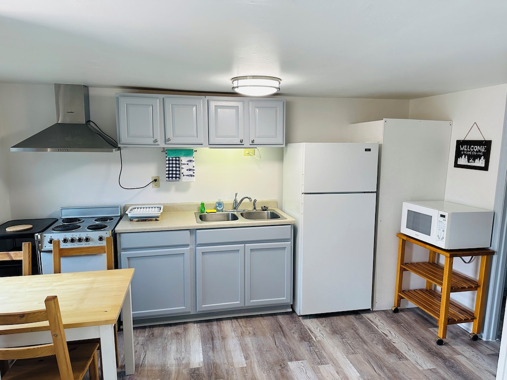 Raines Resort Cabins & RV view 2