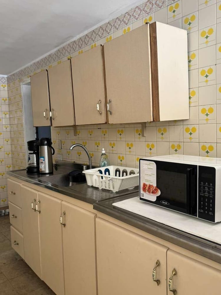 Neoma Houses