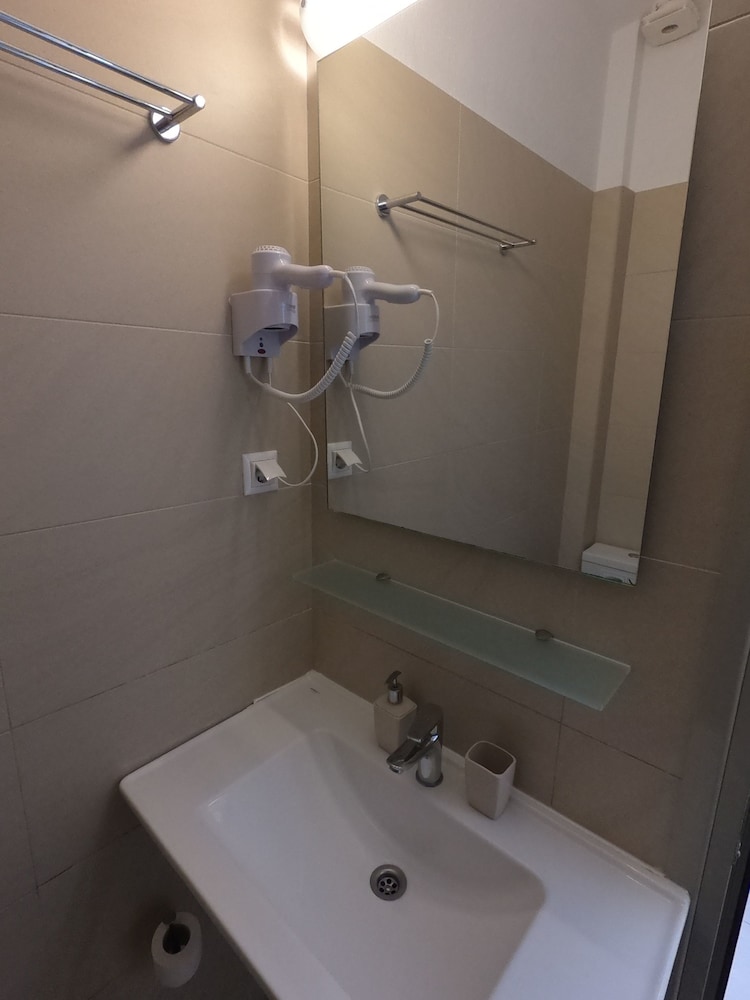 Finikas Garden Beach Resort Nikiti