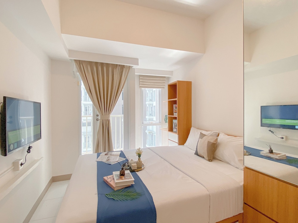 Comfort Minimalistic Studio at Tokyo Riverside PIK 2 Apartment