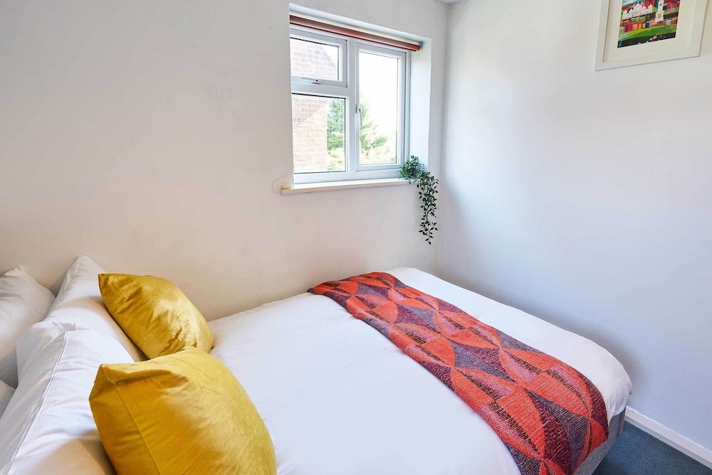 Host Stay Bodiam Close