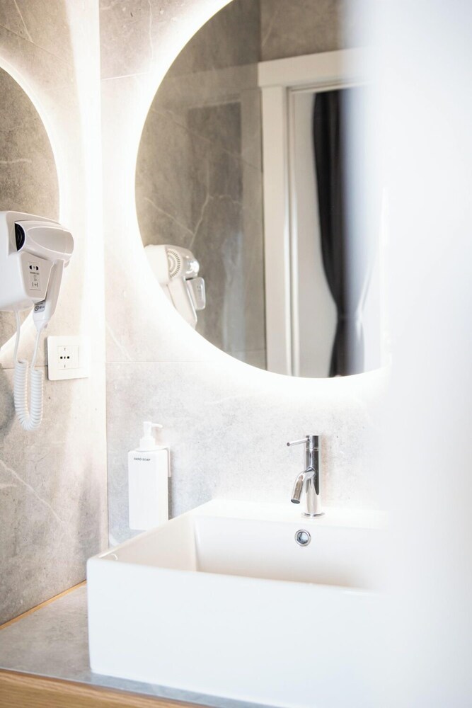 New Elegance suites