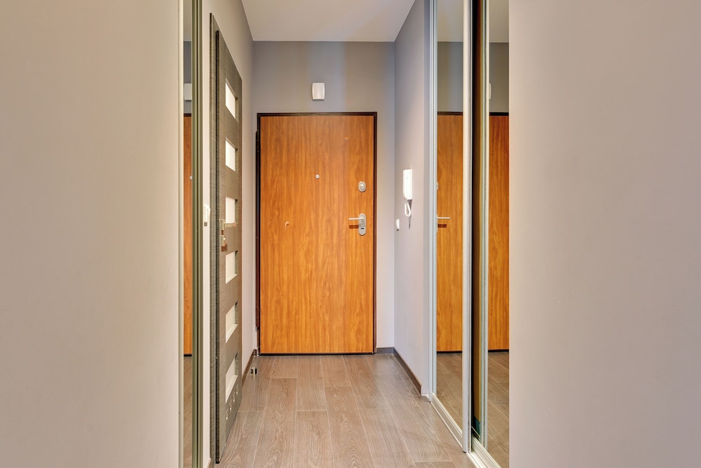 Hallera 165 by Downtown Apartments view 5