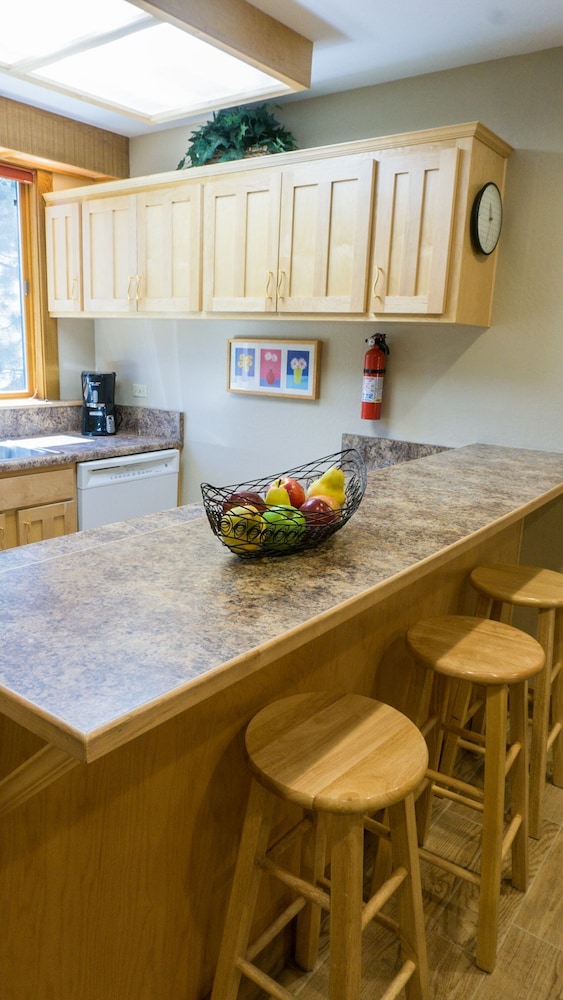 Lake Tahoe Vacations - Gold Bend 5022 - Property Image 9