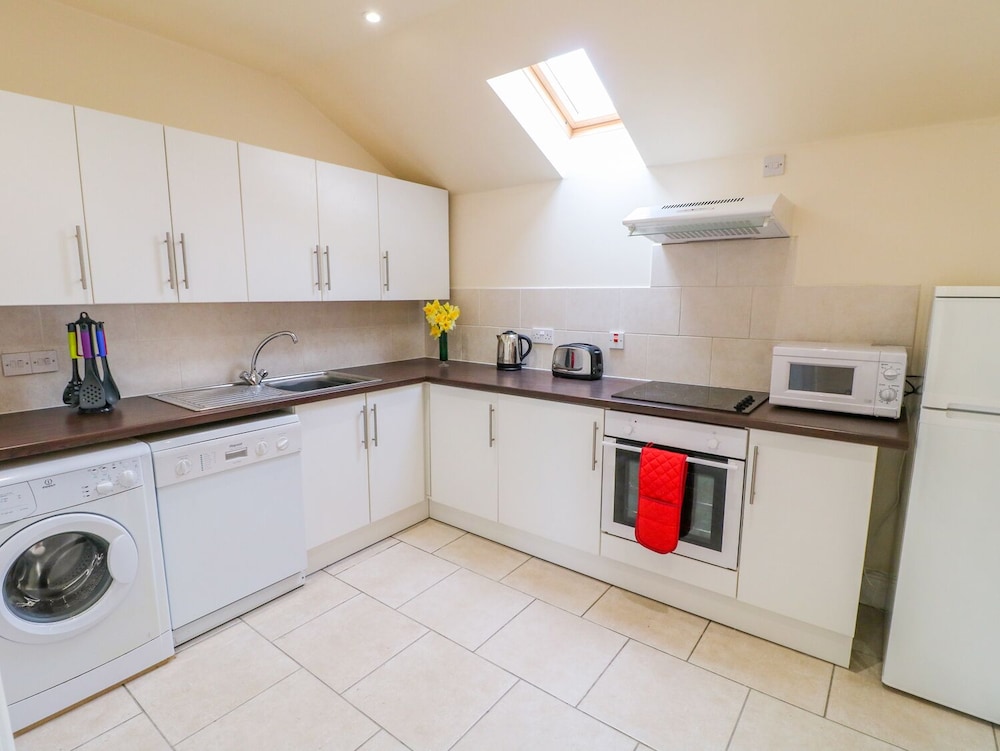 Stonecroft Lodge view 4