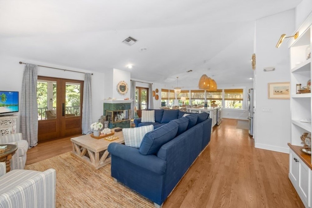 Sunkissed Cottage 3 Bedroom Home
