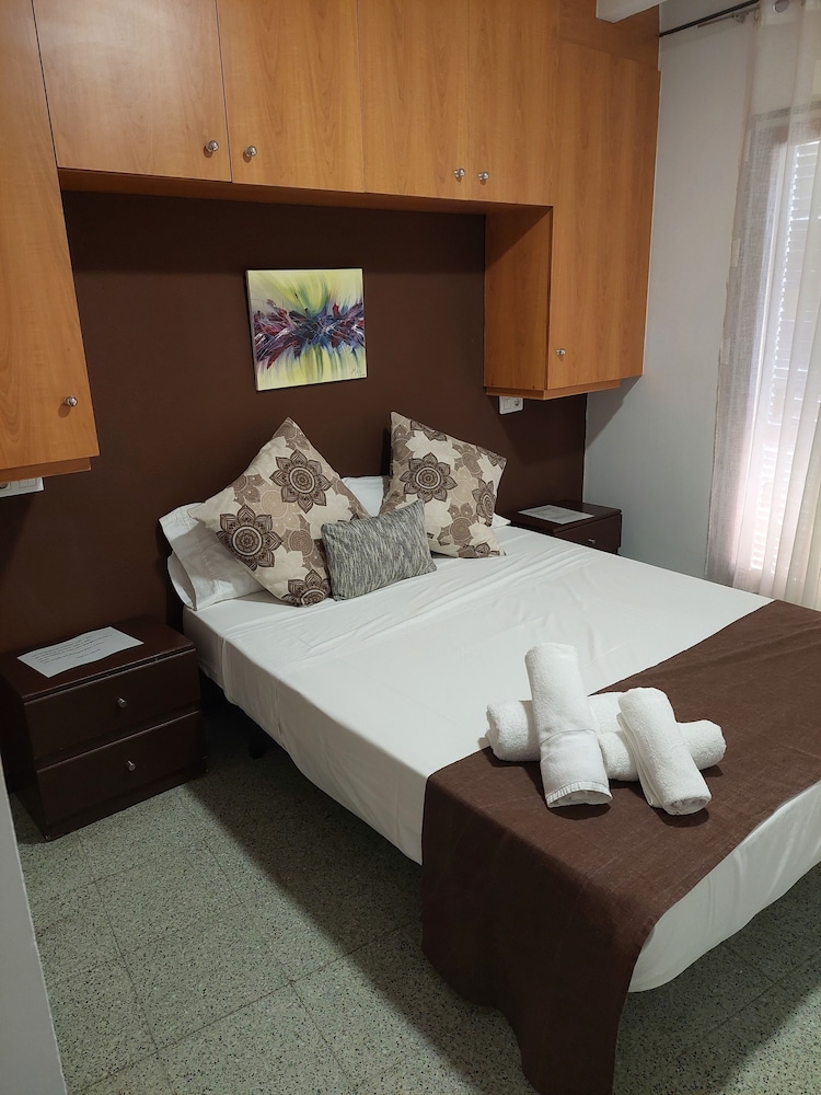 Hostal Creus