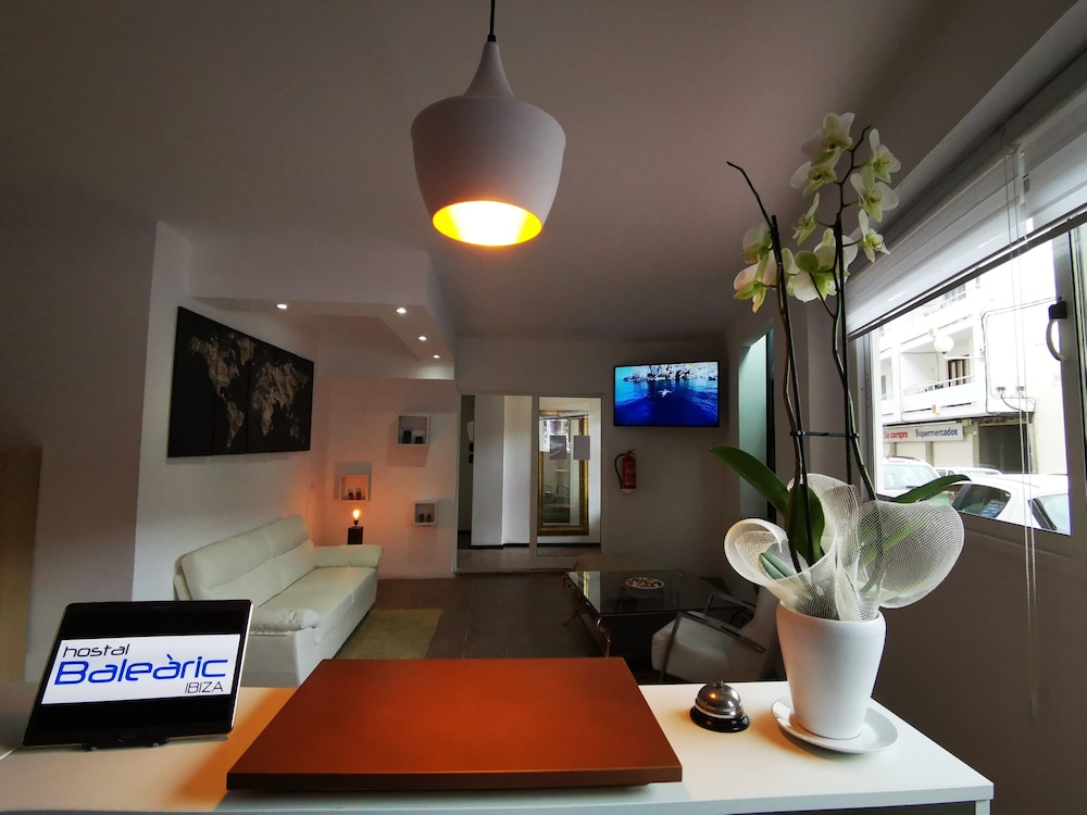 Hostal Baleàric - Adults Only