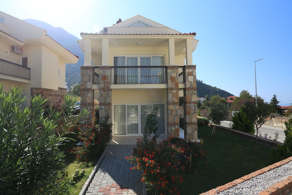 Orka Private Villas